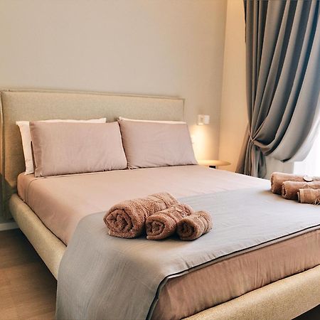 18Zero2 Luxury Rooms Bari Extérieur photo